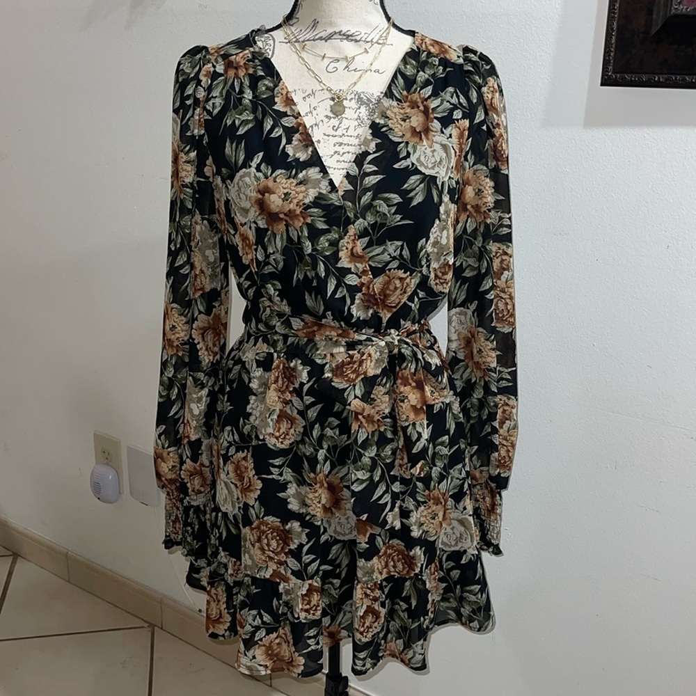 WINDSOR | Ruffled Romance Black and Gold Floral Skater Dress Size Small